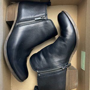 Women's Black Leather Boots Size 6.5 Lucky Brand